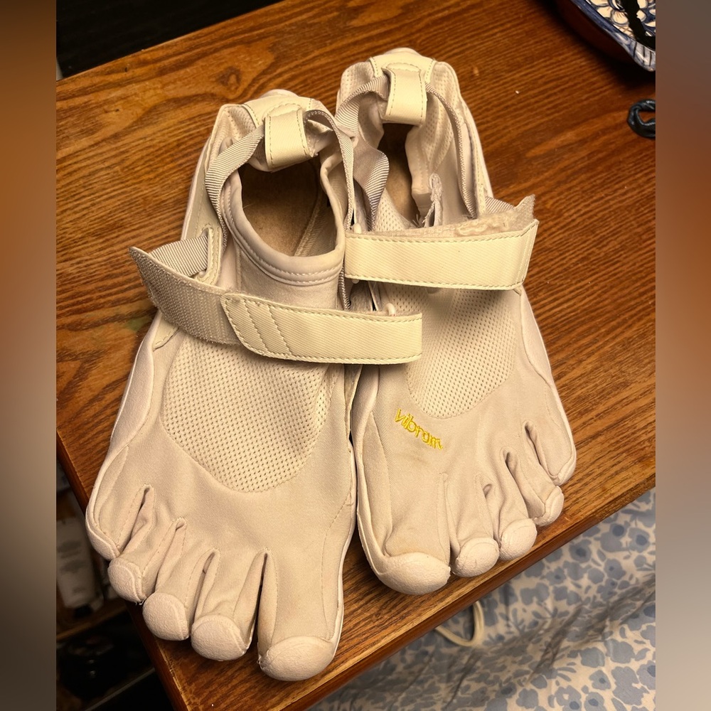 ESO Minimalist vintage size 42